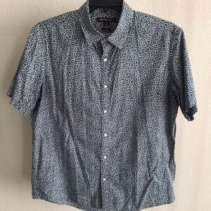 M019 Michael Kors Navy and White Patterned Button Down Shirt